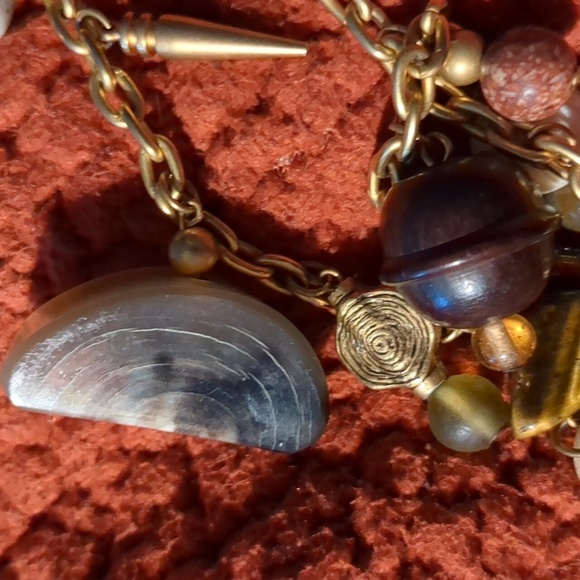 unbranded Rock necklace - Picture 7 of 9